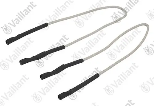 Vaillant Zündkabel mit mehreren Drähten, jeweils mit einem schwarzen Griff. Kabel verlaufen in einer Bogenform und sind abgedichtet.